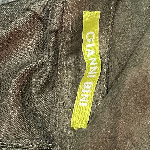 Gianni Bini High Rise Back Zip Shorts Women’s Size S Faux Suede Olive Green - Picture 7 of 10